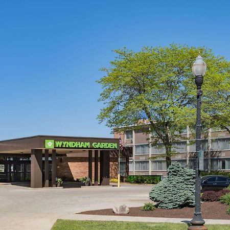Hotel Wyndham Garden Kenosha Harborside Exterior foto