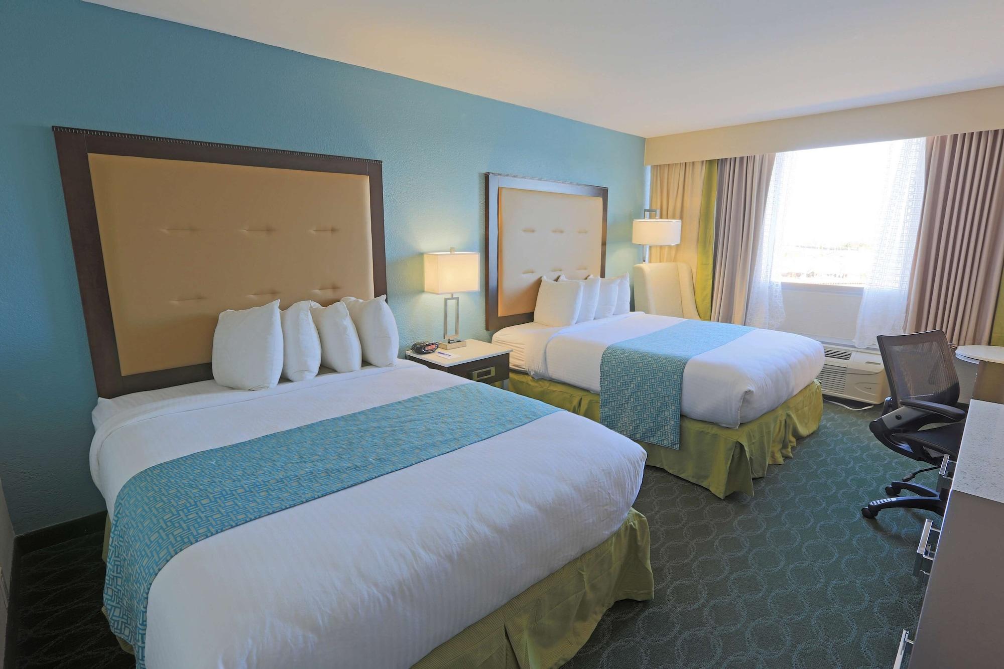 Hotel Wyndham Garden Kenosha Harborside Exterior foto